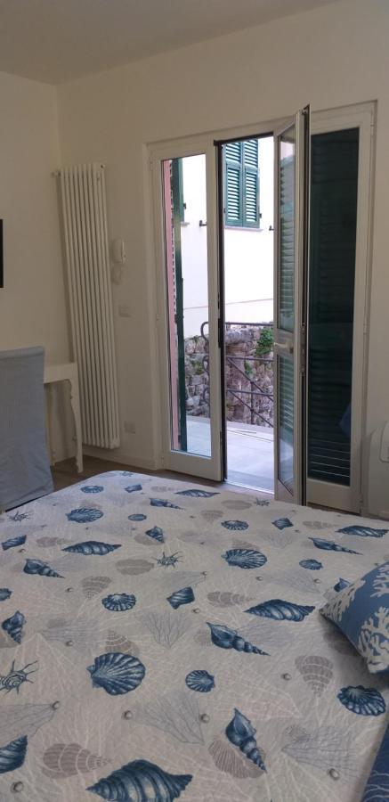 Residenza Solferino Apartment Corniglia Luaran gambar